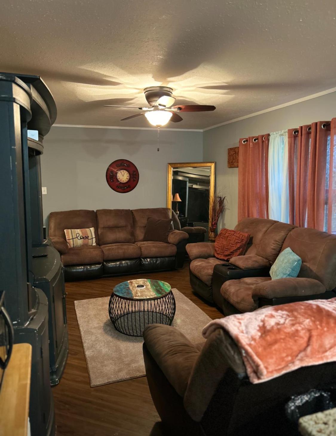 Loners Loft Private Rooms Huntsville Luaran gambar