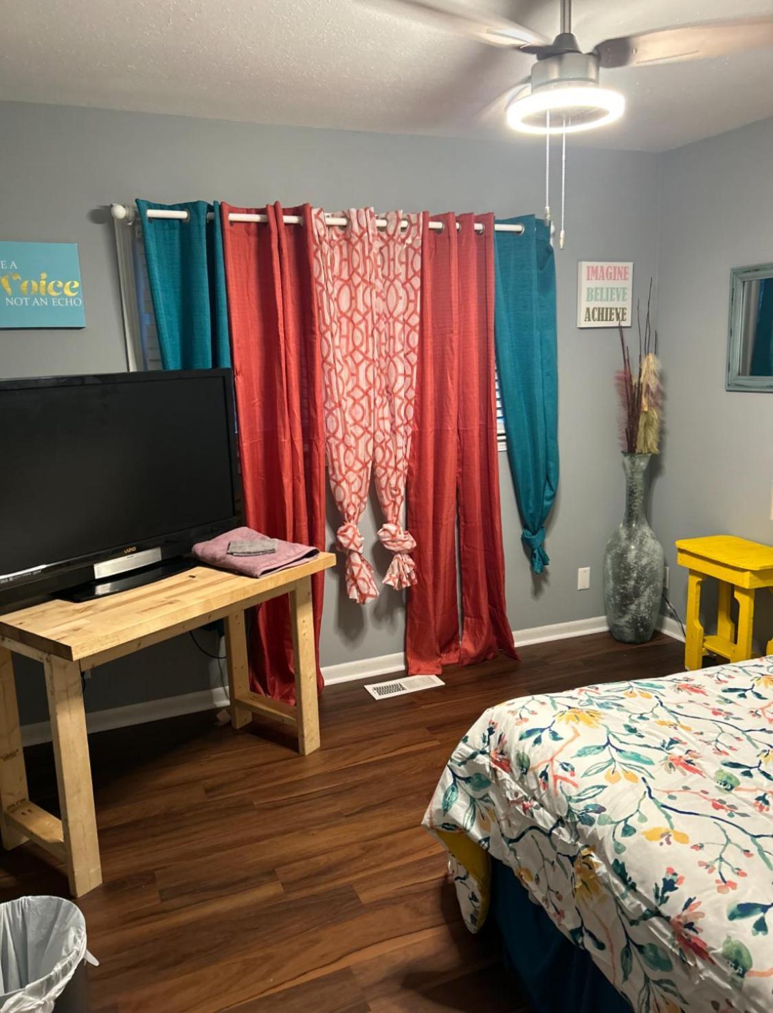 Loners Loft Private Rooms Huntsville Luaran gambar